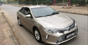 Toyota Camry 2.0E  2016 - Bán ô tô Toyota Camry 2.0E 2016 chính chủ, 880 triệu giá 880 triệu tại Hưng Yên
