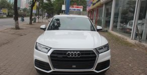 Audi Q5 2.0 TFSI Quattro 2018 - Bán Audi Q5 2.0 TFSI Quattro đời 2018, màu trắng, xe nhập giá 2 tỷ 380 tr tại Hà Nội