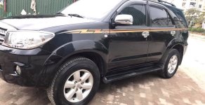 Toyota Fortuner G 2012 - Bán Fortuner G 2012 máy dầu màu đen số sàn chuẩn zin đẹp giá 615 triệu tại Tp.HCM