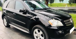 Mercedes-Benz ML Class ML500 4Matic 2005 - Cần bán xe Mercedes ML500 4Matic sản xuất 2005, màu đen, nhập khẩu   giá 600 triệu tại Tp.HCM