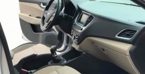 Hyundai Accent 1.4 MT 2018 - Cần bán lại xe Hyundai Accent 1.4 MT đời 2018, màu bạc số sàn, giá chỉ 490 triệu giá 490 triệu tại Hưng Yên