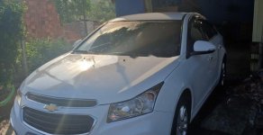 Chevrolet Cruze LT 1.6L 2017 - Cần bán gấp Chevrolet Cruze LT 1.6L sản xuất 2017, màu trắng giá 420 triệu tại Long An