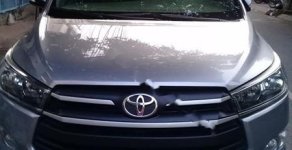 Toyota Innova 2.0E 2017 - Bán xe Toyota Innova 2.0E 2017, màu bạc giá cạnh tranh giá 620 triệu tại Bạc Liêu