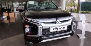 Mitsubishi Triton 4x4 AT 2019 - Bán ô tô Mitsubishi Triton 4x4 AT 2019, tại Quảng Trị màu đen, xe nhập, 818tr, hỗ trợ trả góp 80% giá 818 triệu tại Quảng Trị