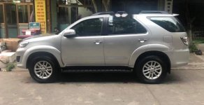 Toyota Fortuner 2013 - Cần bán gấp Toyota Fortuner đời 2013, màu bạc, xe nhập xe gia đình, 660 triệu giá 660 triệu tại Lào Cai