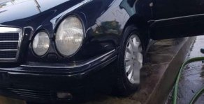 Mercedes-Benz E class E240  1999 - Bán Mercedes E240 1999, màu đen số tự động giá 125 triệu tại Bắc Ninh