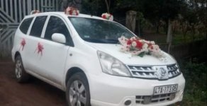 Nissan Livina 2011 - Bán ô tô Nissan Livina đời 2011, màu trắng, nhập khẩu nguyên chiếc giá 220 triệu tại Đắk Lắk