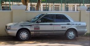 Nissan Sunny 1993 - Bán Nissan Sunny đời 1993, màu bạc, 80 triệu giá 80 triệu tại Bình Định