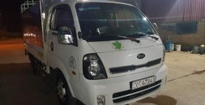 Kia Bongo   2012 - Bán Kia Bongo đời 2012, màu trắng, xe nhập  giá 320 triệu tại Sơn La