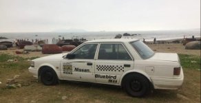 Nissan Bluebird   1986 - Bán Nissan Bluebird đời 1986, màu trắng giá 25 triệu tại Hà Nội