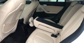 BMW X1   1.5 AT  2018 - Chính chủ bán gấp BMW X1 1.5 AT sản xuất 2018, màu trắng giá 1 tỷ 650 tr tại Hà Nội