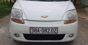 Chevrolet Spark  MT 2010 - Cần bán chiếc xe Spark đời 2010 màu trắng, lốp mới cả dàn giá 98 triệu tại Nghệ An