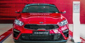 Kia Cerato 1.6 AT Deluxe 2018 - Bán Kia Cerato 1.6 AT Deluxe năm sản xuất 2018, màu đỏ giá 635 triệu tại Kon Tum