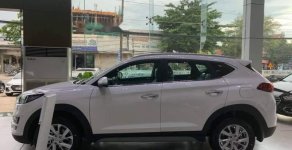 Hyundai Tucson    2019 - Cần bán Hyundai Tucson đời 2019, màu trắng giá 799 triệu tại Cần Thơ