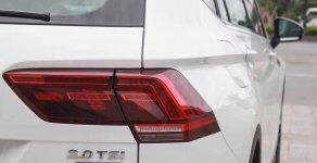 Cần bán xe Subaru XV năm sản xuất 2019 giá 1 tỷ 729 tr tại Tp.HCM