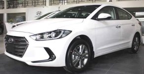 Hyundai Elantra 1.6 MT 2019 - Cần bán Hyundai Elantra 2019, màu trắng, xe nhập giá 570 triệu tại Bình Phước