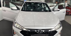 Hyundai Elantra 2019 - Bán Hyundai Elantra đời 2019, màu trắng, 590tr giá 590 triệu tại Lâm Đồng