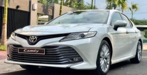 Toyota Camry   2019 - Bán Toyota Camry đời 2019, màu trắng, xe nhập giá 1 tỷ 235 tr tại An Giang