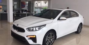 Kia Cerato  1.6MT 2019 - Bán Kia Cerato 1.6MT sản xuất 2019, màu trắng, mới 100% giá 559 triệu tại Tiền Giang