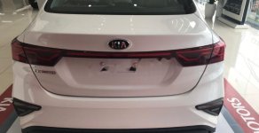 Kia Cerato Standard AT 2019 - Bán ô tô Kia Cerato Standard AT đời 2019, màu trắng giá 589 triệu tại Quảng Ngãi