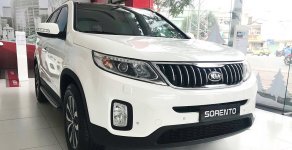 Kia Sorento Premium D 2018 - Cần bán Kia Sorento Premium D đời 2018, màu trắng giá 899 triệu tại An Giang