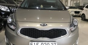 Kia Rondo DAT 2016 - Bán Kia Rondo DAT 2016, màu vàng giá 599 triệu tại Tp.HCM