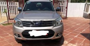 Ford Everest 2014 - Cần bán Ford Everest đời 2014, màu bạc giá 610 triệu tại Quảng Nam