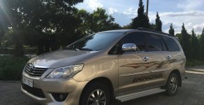 Toyota Innova E 2012 - Bán Innova E đời 2012, màu vàng cát, chính chủ Hà Nội từ đầu giá 360 triệu tại Hà Nội