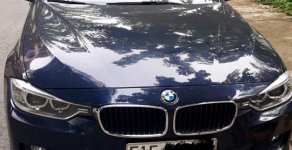 BMW 3 Series 320i 2015 - Bán BMW 320i sản xuất 2015, màu xanh đen, đi 36.000km, chính chủ bán giá 950 triệu tại Tp.HCM