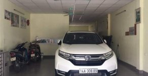 Honda CR V 2018 - Bán Honda CR V 2018, màu trắng chính chủ giá 1 tỷ 90 tr tại Quảng Ninh