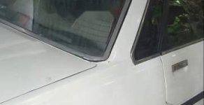 Toyota Camry 1985 - Bán xe Toyota Camry năm sản xuất 1985, màu trắng  giá 40 triệu tại Hậu Giang
