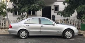 Mercedes-Benz E class   E240  2003 - Bán Mercedes E240 sản xuất năm 2003, màu bạc, chạy ngon, sang trọng, chạy ít, 65.000Km giá 280 triệu tại Tp.HCM