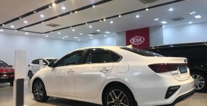 Kia Cerato 2019 - Cần bán xe Kia Cerato đời 2019, màu trắng, 559 triệu giá 559 triệu tại Hà Nam