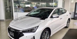 Hyundai Elantra   1.6 AT  2019 - Bán Hyundai Elantra 1.6 AT sản xuất năm 2019, màu trắng, xe nhập   giá 655 triệu tại Tây Ninh