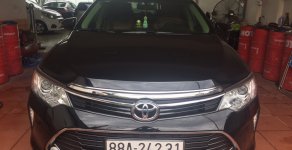 Toyota Camry 2.0E 2017 - Bán ô tô Toyota Camry 2.0E năm 2017, màu đen, giá tốt giá 830 triệu tại Vĩnh Phúc