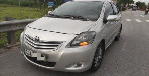 Toyota Vios E 2013 - Bán ô tô Toyota Vios E sản xuất 2013, màu bạc giá 354 triệu tại Hà Tĩnh
