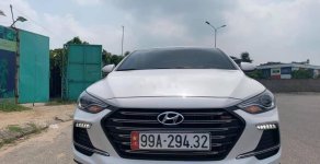 Hyundai Elantra 2019 - Bán Hyundai Elantra đời 2019, màu trắng chính chủ giá 680 triệu tại Bắc Ninh