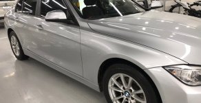 BMW 3 Series 320i 2012 - Cần bán xe BMW 3 Series 320i năm sản xuất 2012, màu bạc, nhập khẩu nguyên chiếc, giá 760tr giá 760 triệu tại Tp.HCM