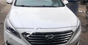 Hyundai Sonata 2.0 AT 2015 - Bán Hyundai Sonata 2.0 AT năm sản xuất 2015, màu trắng, xe nhập giá 800 triệu tại Tp.HCM