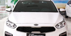 Kia Cerato 2019 - Cần bán xe Kia Cerato sản xuất 2019, màu trắng, giá 615tr giá 615 triệu tại Cần Thơ