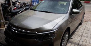 Toyota Camry G 2015 - Toyota Camry G 2.5AT, đời 2015 màu vàng cát, xe chỉ đi gia đình giá 868 triệu tại Tp.HCM