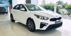 Kia Cerato 2019 - Cần bán xe Kia Cerato sản xuất 2019, màu trắng  giá 559 triệu tại Trà Vinh