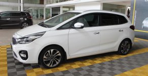 Kia Rondo GAT   2017 - Cần bán xe Kia Rondo GAT 2.0AT 2017, màu trắng, giá cạnh tranh giá 588 triệu tại Tp.HCM