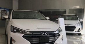 Hyundai Elantra   2019 - Bán xe Hyundai Elantra năm 2019, màu trắng giá 635 triệu tại TT - Huế