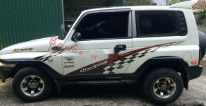 Ssangyong Korando 2004 - Cần bán lại xe Ssangyong Korando sản xuất năm 2004, màu trắng số sàn, 165tr giá 165 triệu tại Hà Nội