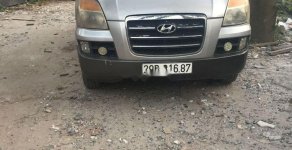 Hyundai Grand Starex 2005 - Cần bán Hyundai Grand Starex sản xuất năm 2005, màu bạc, xe nhập còn mới, giá tốt giá 220 triệu tại Hà Nội