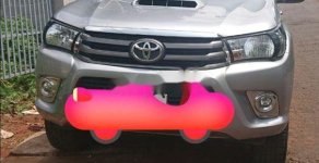 Toyota Hilux 2016 - Bán xe Toyota Hilux 2016, màu bạc. Giá 570tr giá 570 triệu tại Đắk Lắk