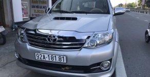 Toyota Fortuner MT 2015 - Cần bán Toyota Fortuner MT năm 2015, màu bạc, giá tốt giá 835 triệu tại Quảng Nam
