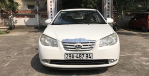 Hyundai Elantra   MT 2012 - Cần bán Hyundai Elantra MT năm 2012, màu trắng giá 259 triệu tại Hà Nội