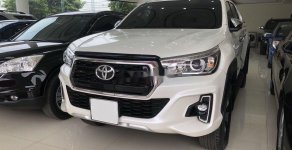 Toyota Hilux 2018 - Bán Toyota Hilux năm 2018, màu trắng, nhập khẩu nguyên chiếc số tự động, giá tốt giá 865 triệu tại Phú Thọ